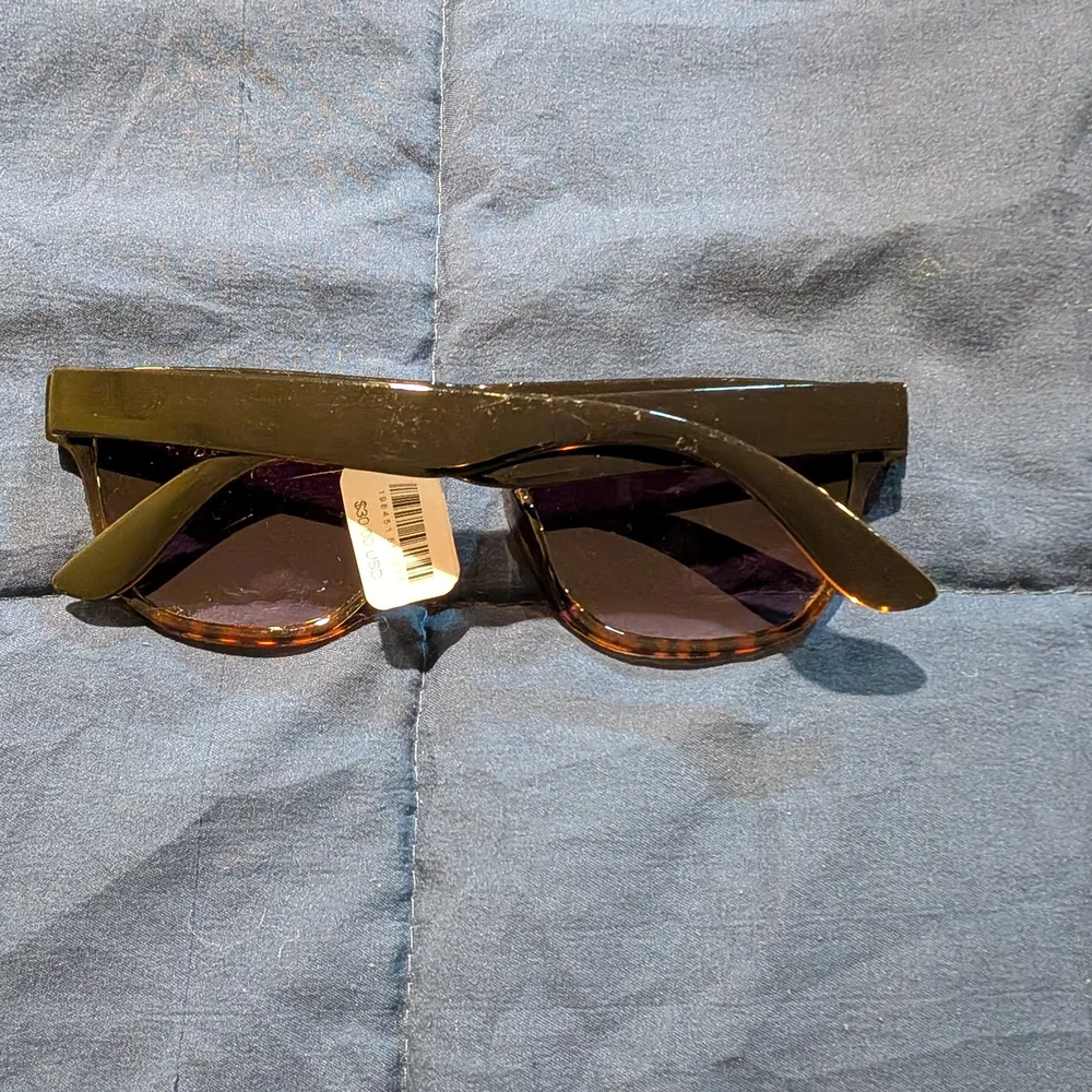 Free People Tortoise‎ Shell Sunglasses